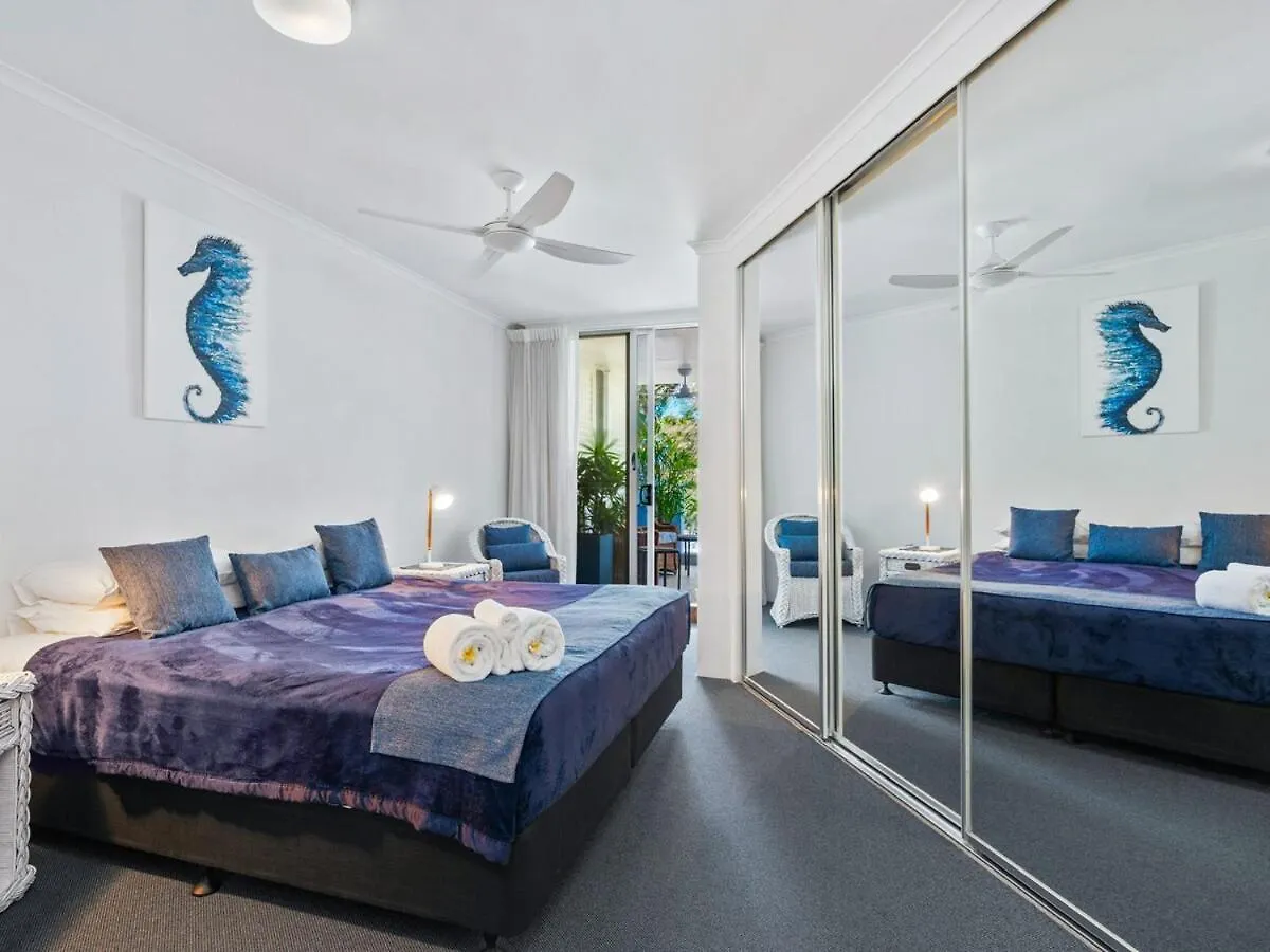 Paringa Beachfront Apartment 7 With Ocean Views Palm Cove Australia