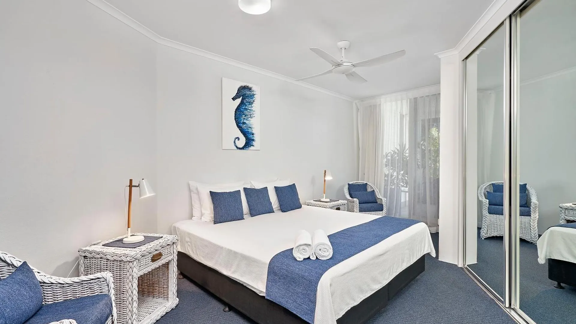 Paringa Beachfront Apartment 7 With Ocean Views Palm Cove